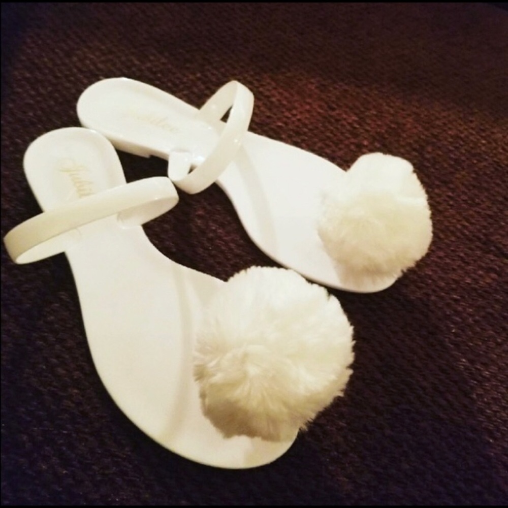 White Pom Pom Sandals Sz8
